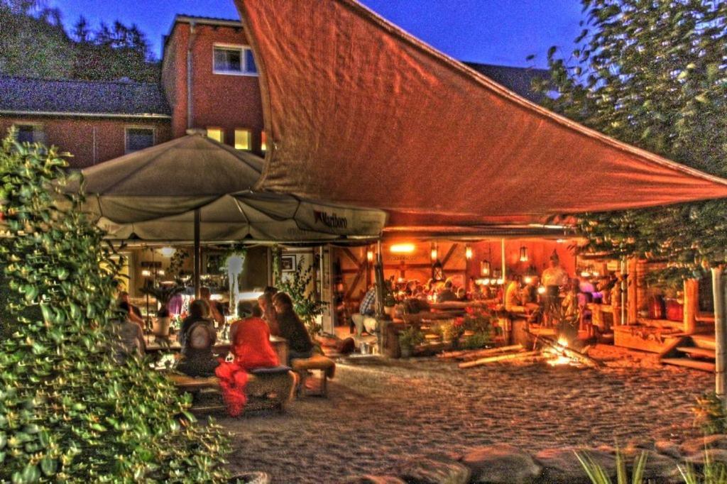 Longhorn Ranch Countryhotel - Garni Schonau  Экстерьер фото